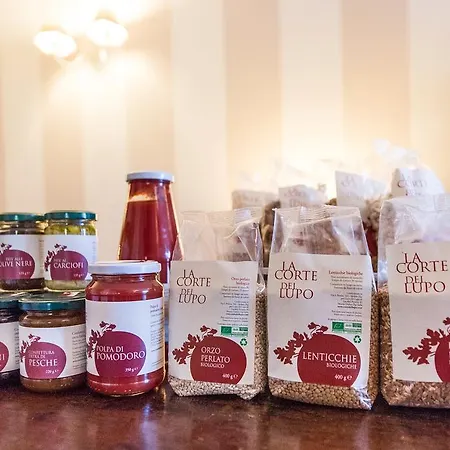 La Corte Del Lupo Alojamento de Turismo Rural *