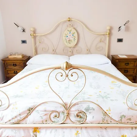 La Corte Del Lupo Alloggio per agriturismo *